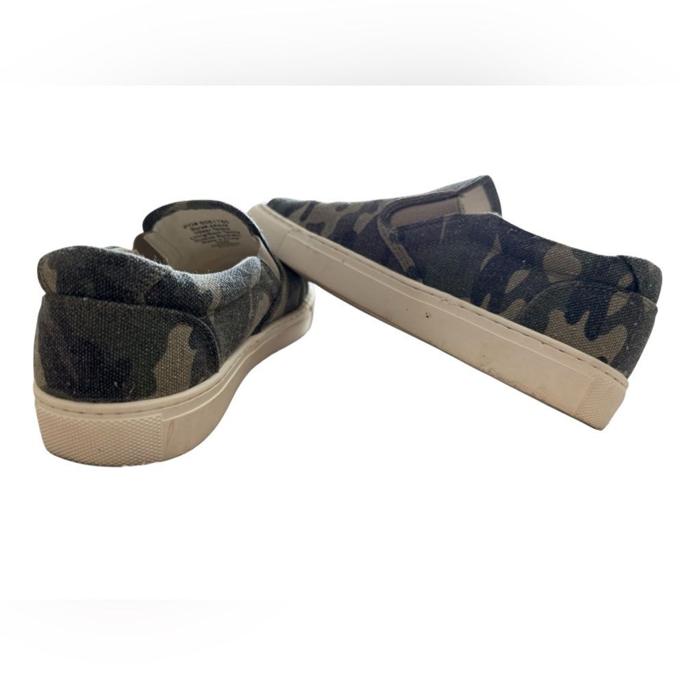 J. Crew Camo Slip-On Sneakers 8.5 - Picture 6 of 15